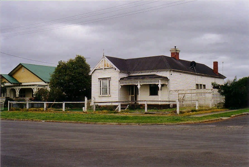 SL 054 - House, 14 Clifton Avenue, STAWELL