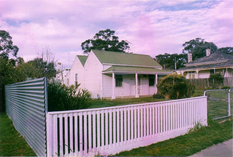 SL 145 - House (former 'Illira'), 40 Ligar Street, STAWELL