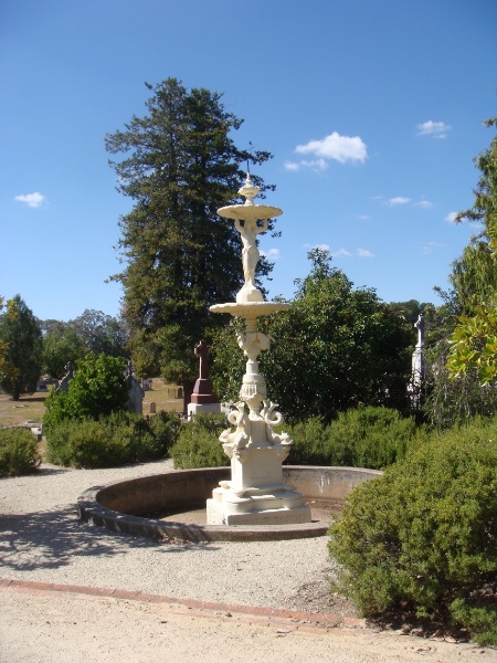 PROV H2215 Beechworth Cemetery fountain