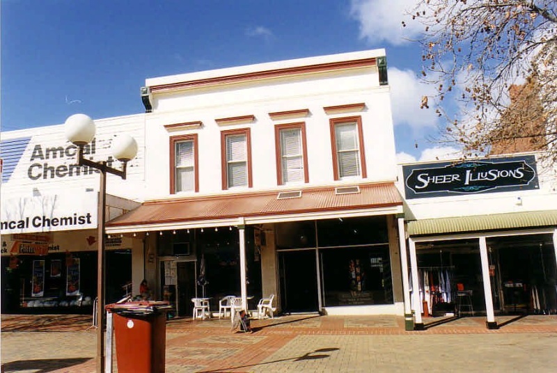 SL 200 - Two- storey Commercial Building, 100a Main Street STAWELL