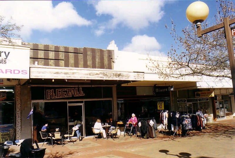 SL 207 - Shops, 112-114 Main Street, STAWELL