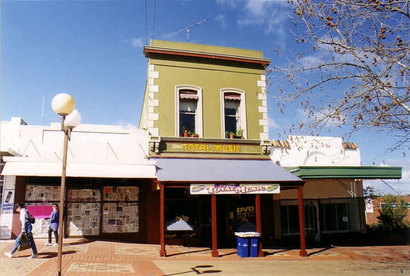 SL 218a - Two-storey Shop, 'Stawell Total Music',