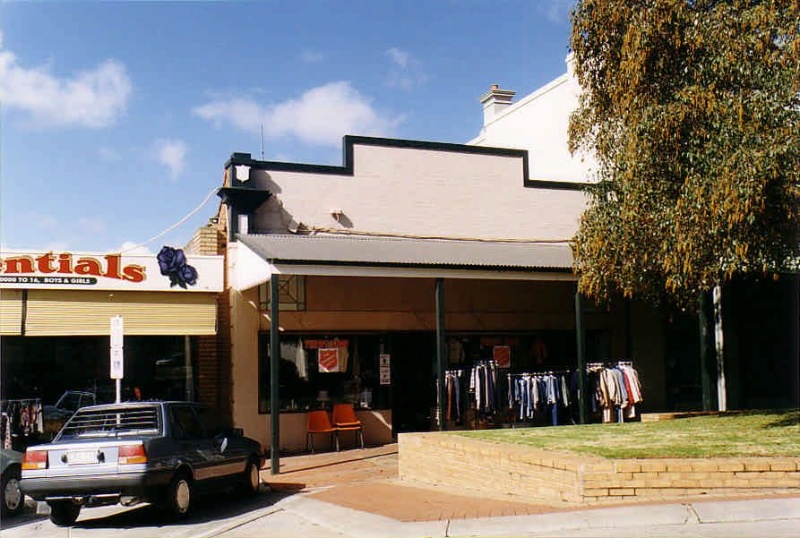 SL 223a - Shop -former Laxton's Boot Factory, 152 Main Street, STAWELL