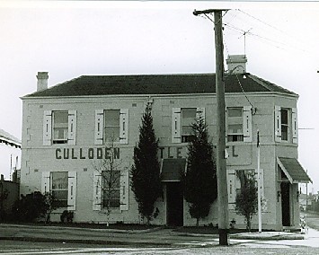 B1181 Culloden Castle Hotel Geelong
