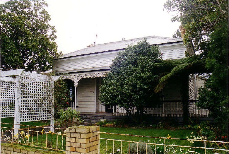 SL 305 - House (former 'Heatherlie'), 20 Seaby Street, STAWELL