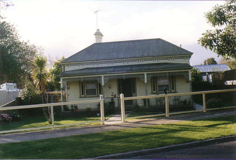 SL 389 - House, 18 Victoria Street, STAWELL