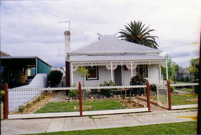 SL 404 - House, 60 Wakeham Street, STAWELL