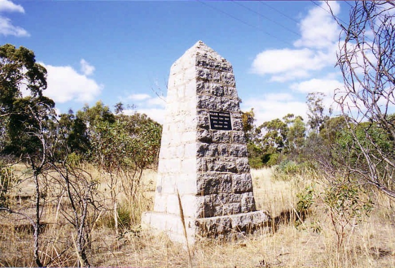 SL 415 - Major Mitchell Memorial, Western Highway, STAWELL