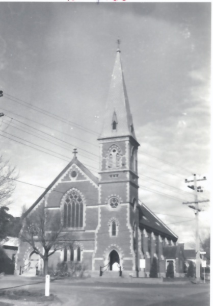 B4859 Uniting Church &amp; Mckenzie Organ