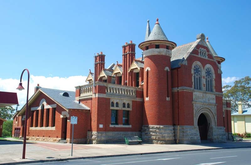 BAIRNSDALE COURT HOUSE SOHE 2008