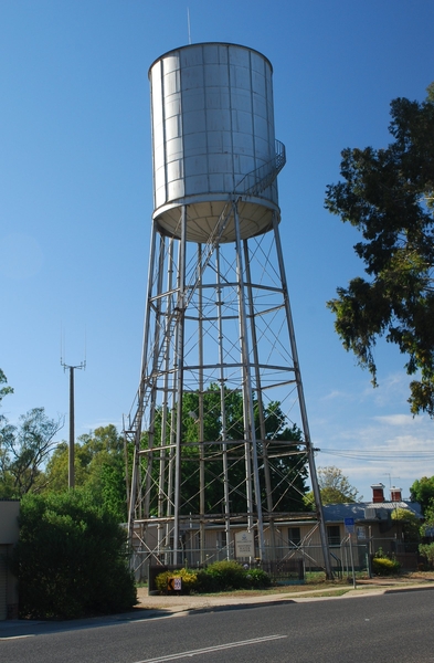 WATER TOWER AND TANK SOHE 2008