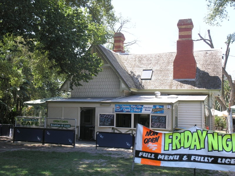 FORMER CURATOR'S COTTAGE SOHE 2008