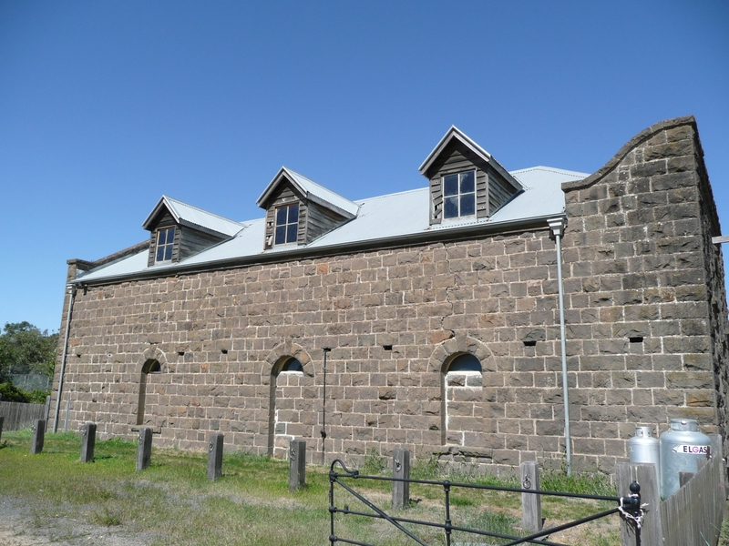 FORMER COBB &amp; CO STAGING STABLES SOHE 2008