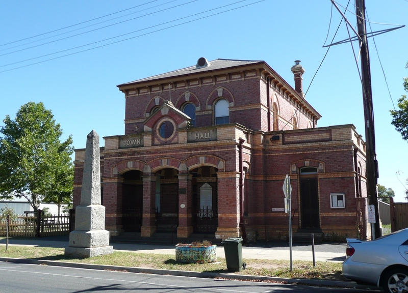 DUNOLLY COURT HOUSE SOHE 2008