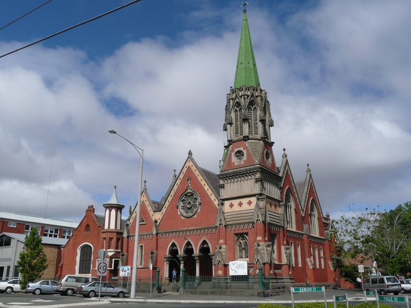 FORMER CONGREGATIONAL CHURCH AND HALL SOHE 2008