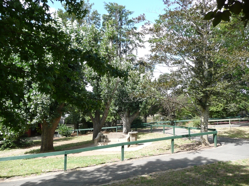 KYNETON SECONDARY COLLEGE (FORMER HIGH SCHOOL) SOHE 2008