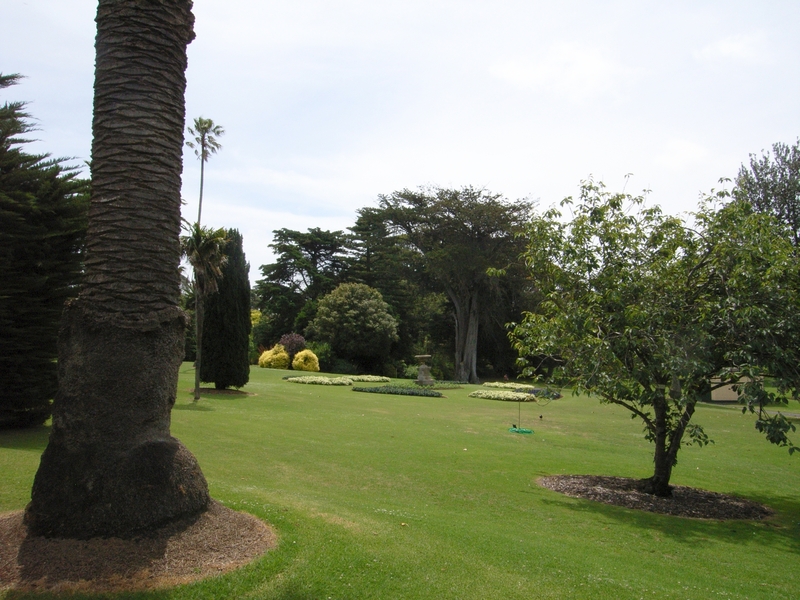 WARRNAMBOOL BOTANIC GARDENS SOHE 2008