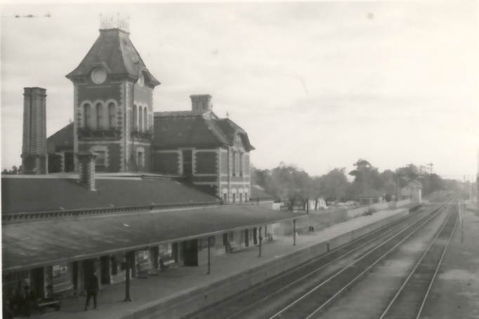 B2478 Benalla Railway Station