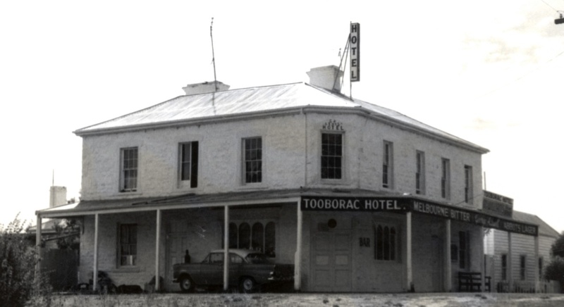 B1933 Tooborac Hotel Northern Hwy Tooborac