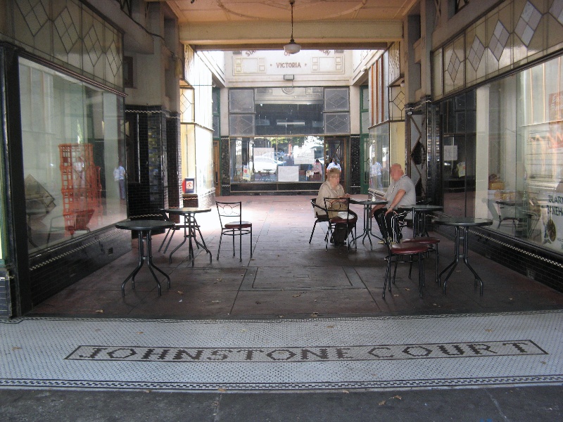 Johnstone Court, Terang, Arcade