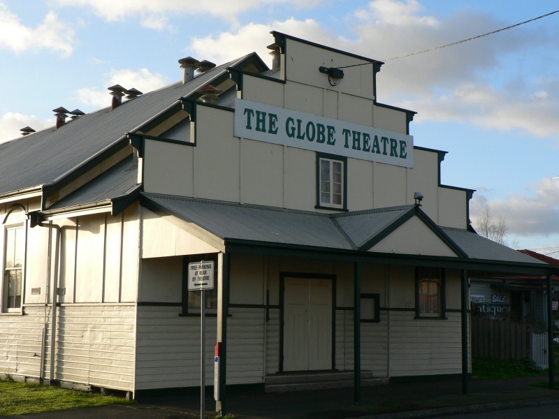 Globe Theatre, Winchelsea front elevation 2009