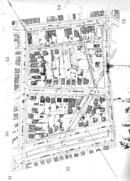 Figure 2.08: Ballarat Sewerage Authority Plan, revised March 1927 (with later additions). This plans shows that the mullock dump and shaft had been replaced by houses. However, it appears that these houses may have been added later to this early plan. -