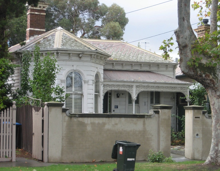 Victorian timber villa, 32 Chatsworth Road.