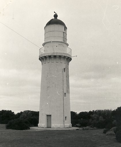 B3306 Lighthouse &amp; Keeper's Cottage