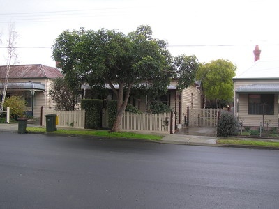 18 Waratah Street, Geelong West