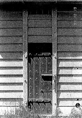 Portable timber lock-up. Main rd Eltham - Shire of Eltham Heritage Study, 1992
