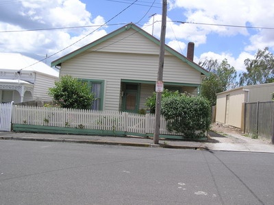 2 Arnott Street, Geelong West