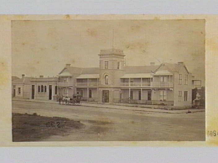 Vue Grand Hotel 1880