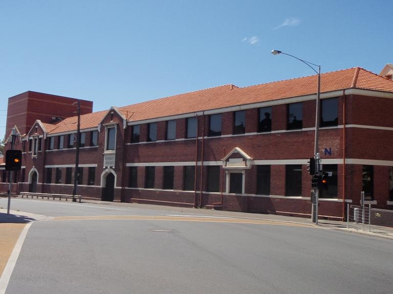 HO33 - Former Techincal College Building, 1 Buckley Street, Footscray.JPG