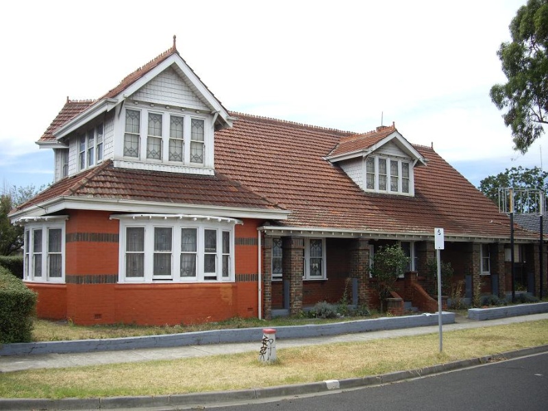 HO39 - House, 184 Geelong Road, Footscray.JPG