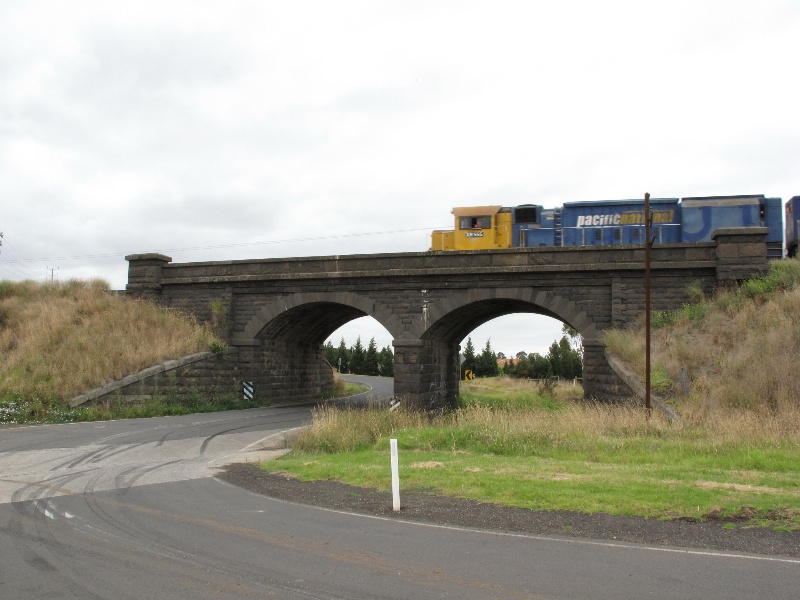 123526_Cowies Creek Rail Bridge No1_Geelong_HV_5 Feb 2010_004_resize.jpg