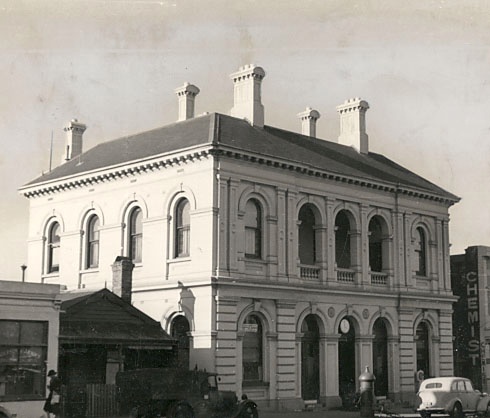 B0579 Post Office Carlton