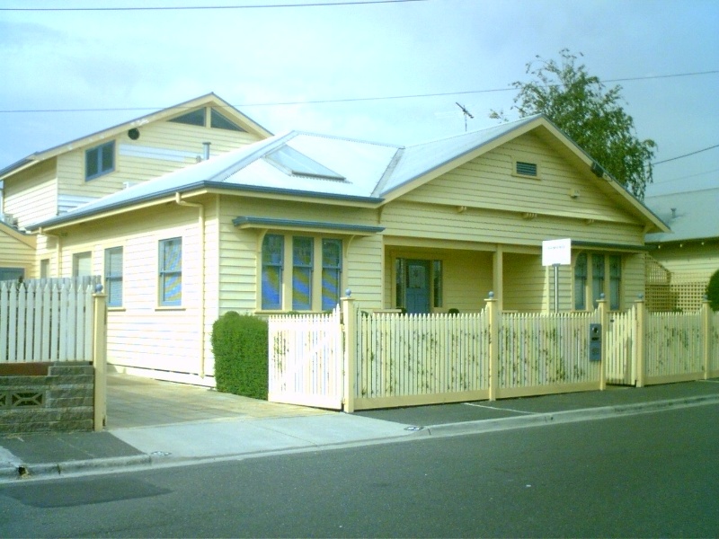 95 Waratah Street, Geelong West
