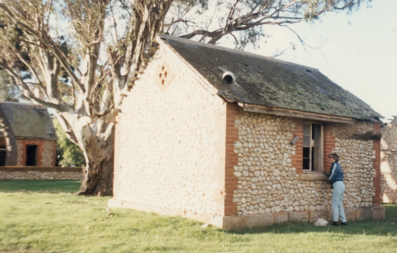 B0657 Swan Water Outbuilding