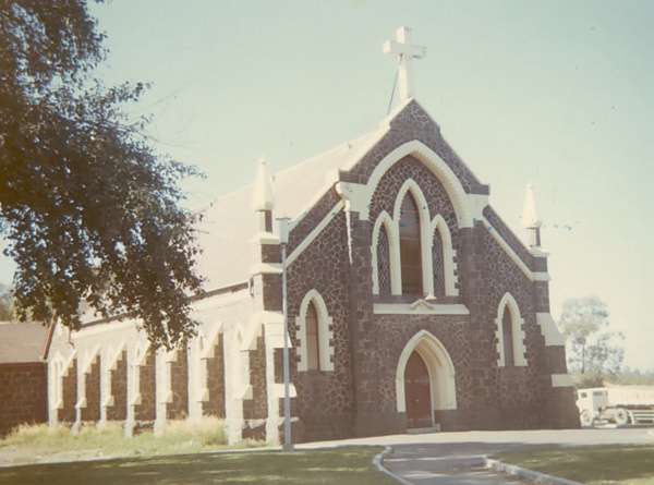 B2781 Methodist Church cnr Sydney Rd &amp; Bell St Coburg