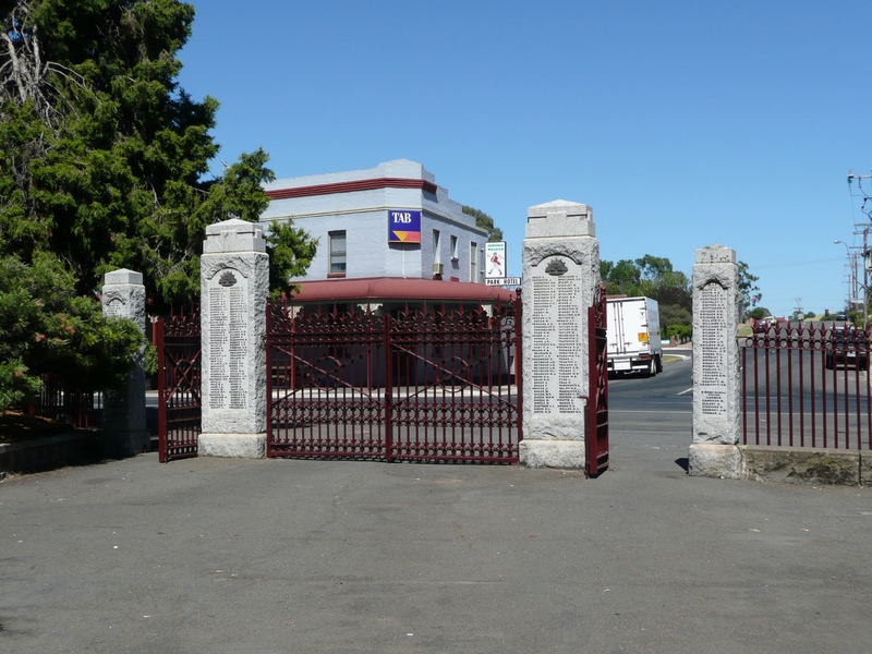 Prince's Park Memorial Gates
