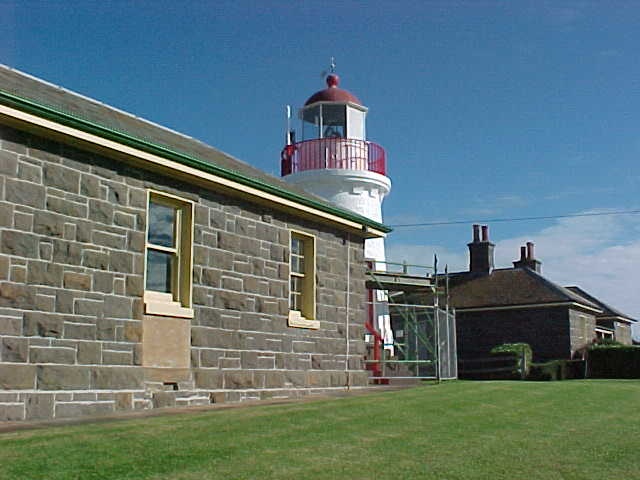 h01520 1 lady bay lighthouse complex chartroom jun04 pm1