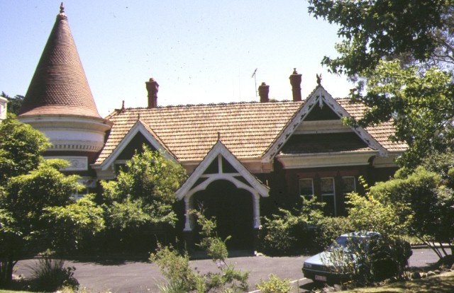 1 darnlee lansell road toorak front view