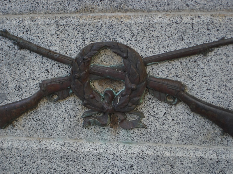 wreath detail boer war memorial st arnaud jun 07 ta