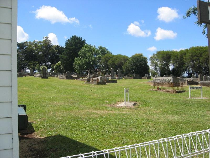 Cemetery and War Memorial 2626 Main Neerim Road