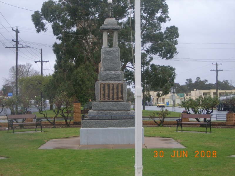 War Memorial, Central Reserve, Nagambie