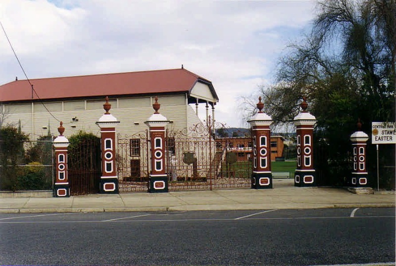 SL 167 - Central Park, including Memorials and Ticket Booths, Main Street, STAWELL