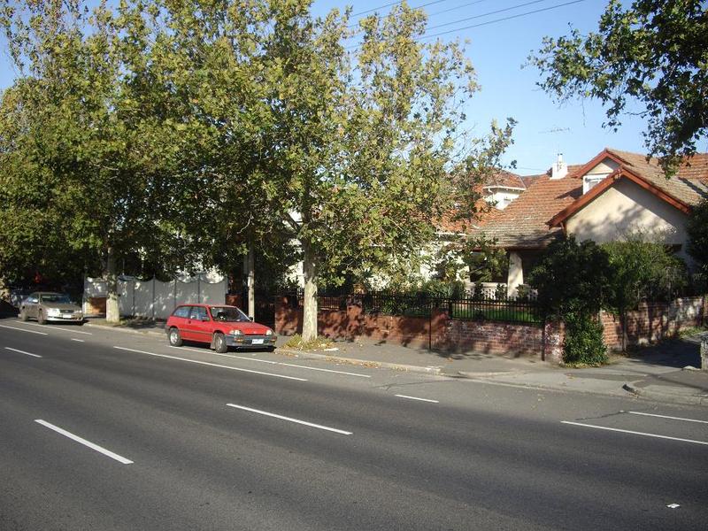 HO2(4) - Ballarat Road, Residential Area.JPG