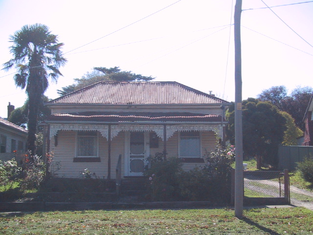 307 Chisholm Street