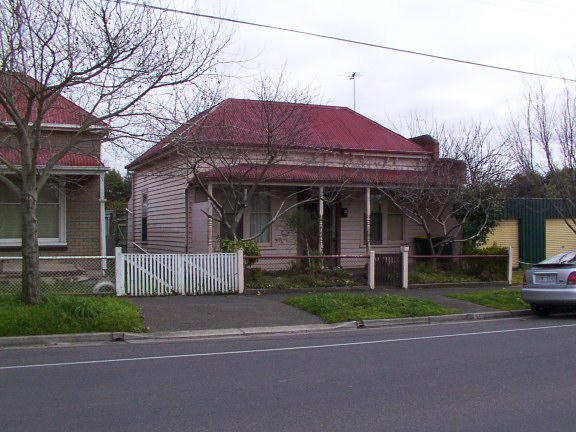 46 Peel Street South