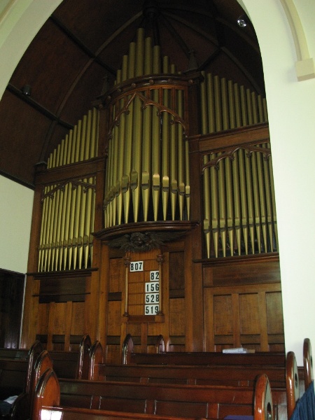 124816 Presbyterian Church Malvern organ 2010